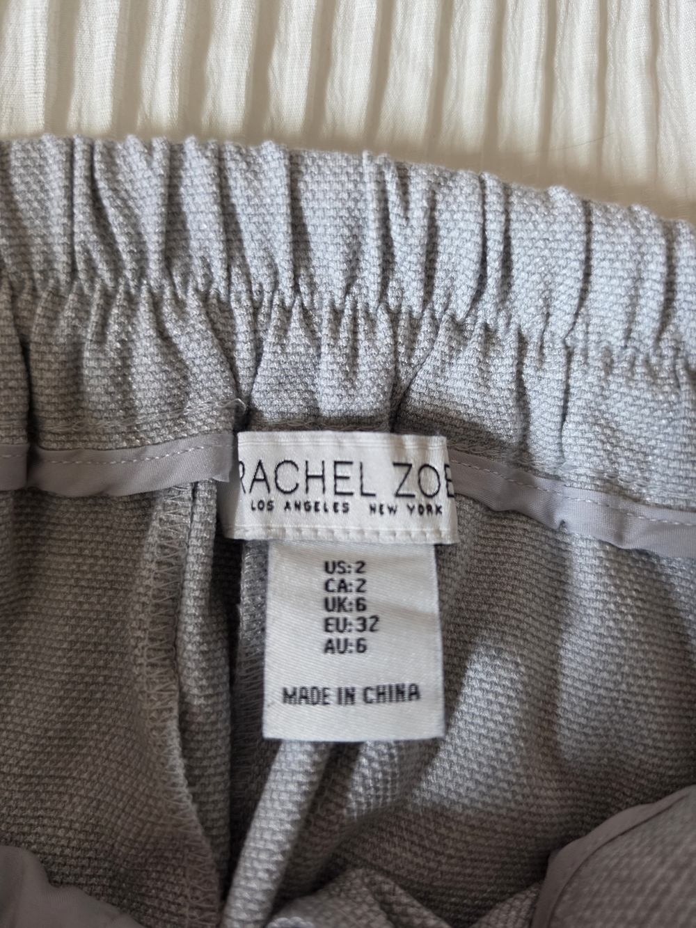 Rachel Zoe High-Waist Pleated Women's Shorts in Light Gray with Accent Belt - Picture 6 of 6
